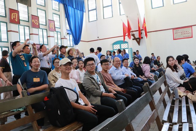 8杨家岭.JPG 8杨家岭.JPG