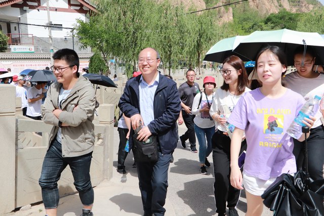 12梁家河.JPG 12梁家河.JPG